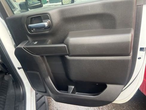 Used 2022 Chevrolet Silverado 2500 LT image 19