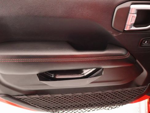 Used 2018 Jeep Wrangler Unlimited Rubicon image 16