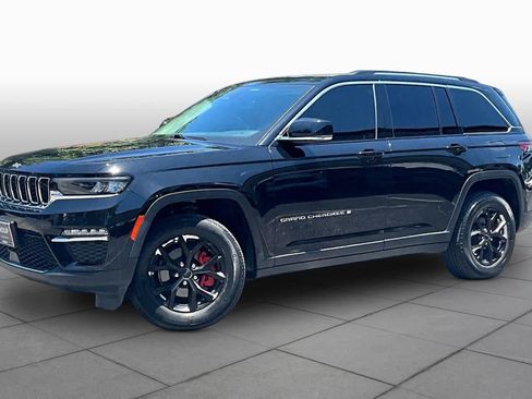 Used 2022 Jeep Grand Cherokee Limited RWD image 1