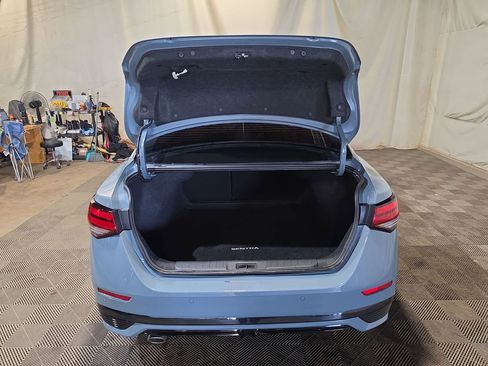 Used 2024 Nissan Sentra SR w/ SR Premium Package FWD image 20