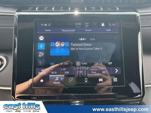 Certified 2025 Jeep Grand Cherokee L Altitude AWD/4WD image 28