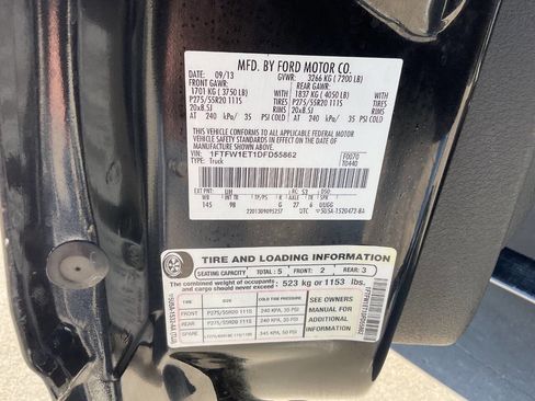 Used 2013 Ford F150 Platinum image 25