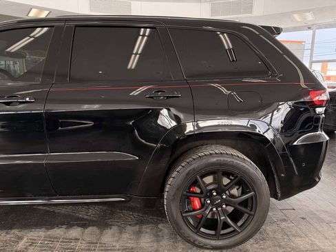 Used 2020 Jeep Grand Cherokee SRT image 20