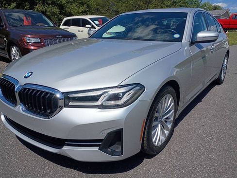 Used 2021 BMW 530i RWD image 2