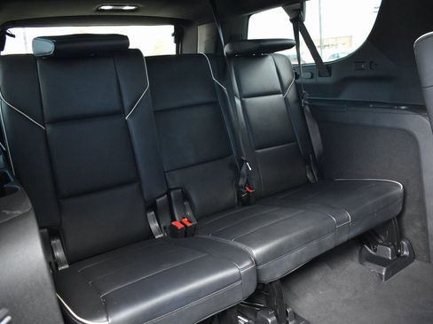 Used 2023 Cadillac Escalade ESV Sport image 20