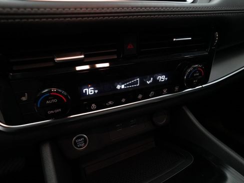 Certified 2023 Nissan Rogue SV w/ SV Premium Package image 21