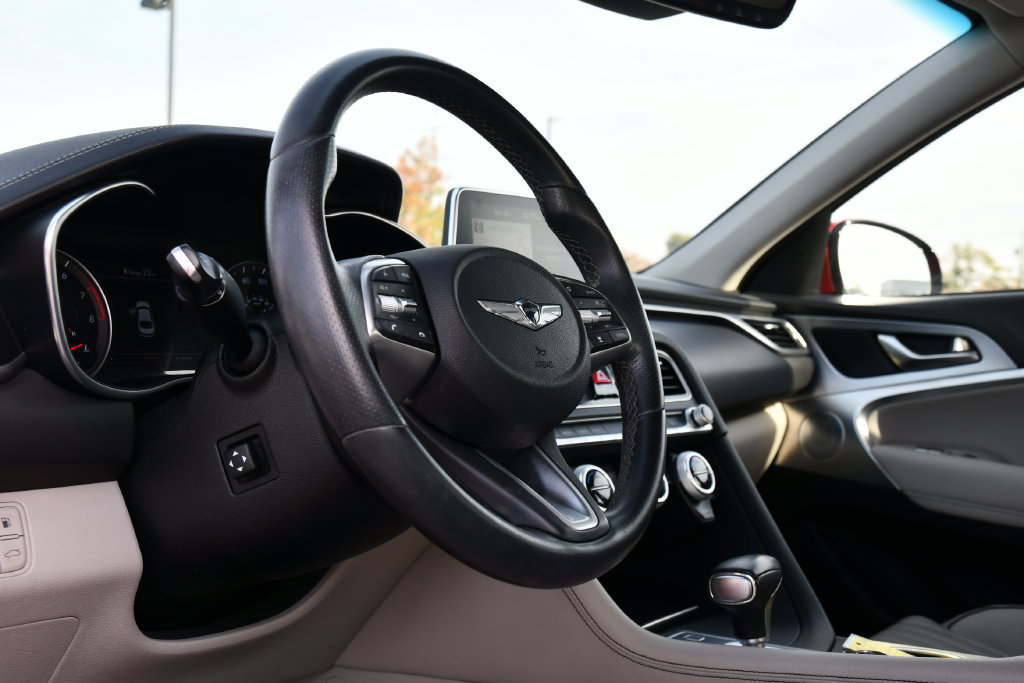 Used 2021 Genesis G70 2.0T w/ Elite Package RWD image 14