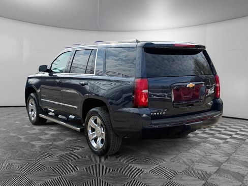 Used 2018 Chevrolet Tahoe LT w/ LT Signature Package image 3