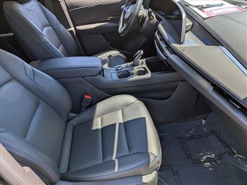 Used 2025 Cadillac XT4 Sport w/ Cold Weather Package FWD image 20