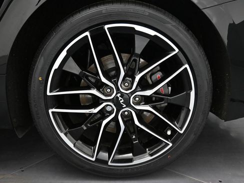 Used 2024 Kia K5 GT w/ GT1 Package image 12