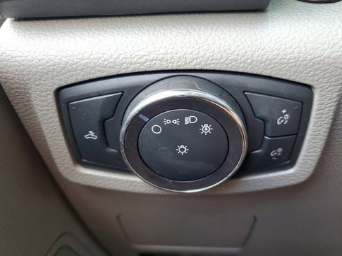 Used 2019 Ford F250 XL w/ XL Value Package image 27