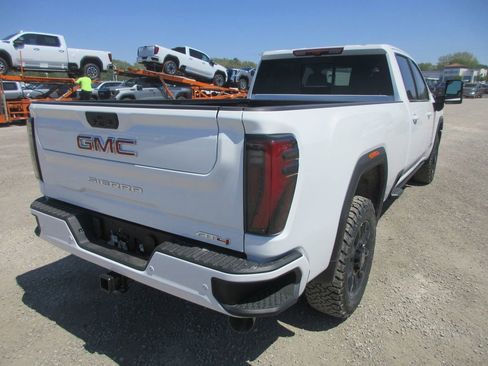 New 2026 GMC Sierra 3500 AT4 w/ AT4 Premium Plus Package AWD/4WD image 5