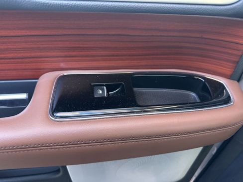 Used 2024 Lincoln Navigator Reserve image 34