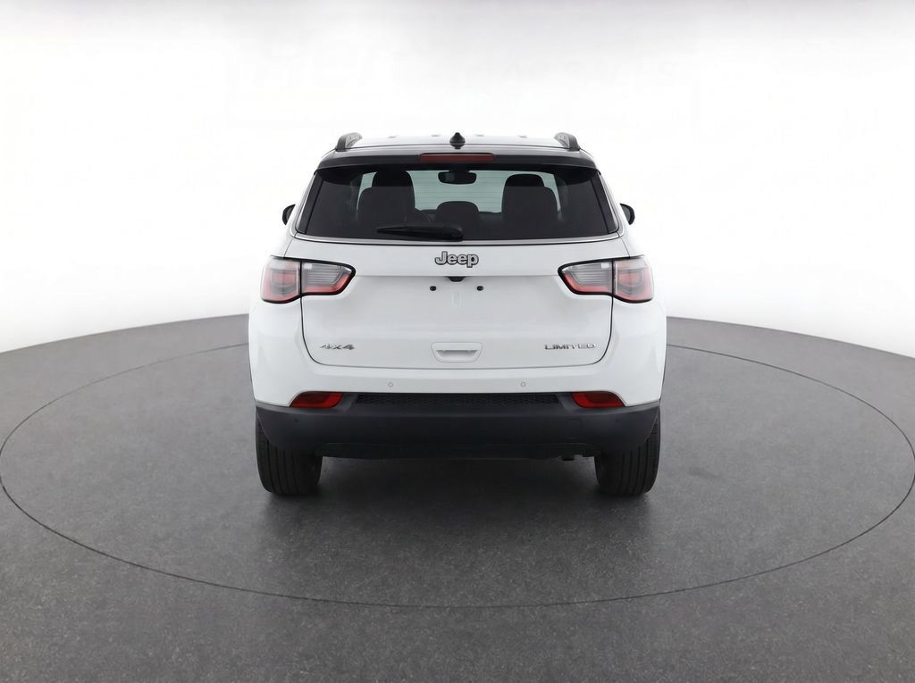 Used 2024 Jeep Compass Limited AWD/4WD image 7