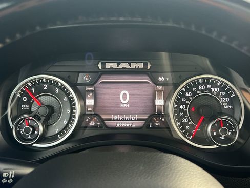 Used 2022 RAM 1500 Laramie image 35