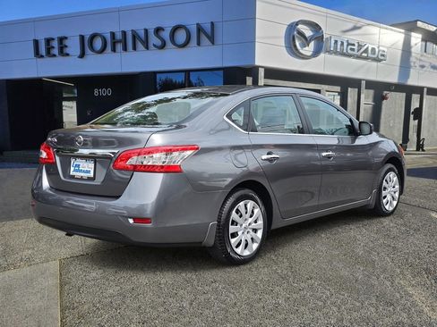 Used 2015 Nissan Sentra S FWD image 5