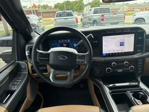 Used 2024 Ford F350 Lariat w/ Chrome Package AWD/4WD image 18