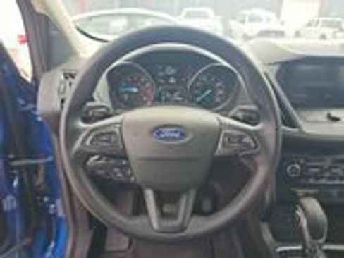 Used 2019 Ford Escape SE image 6