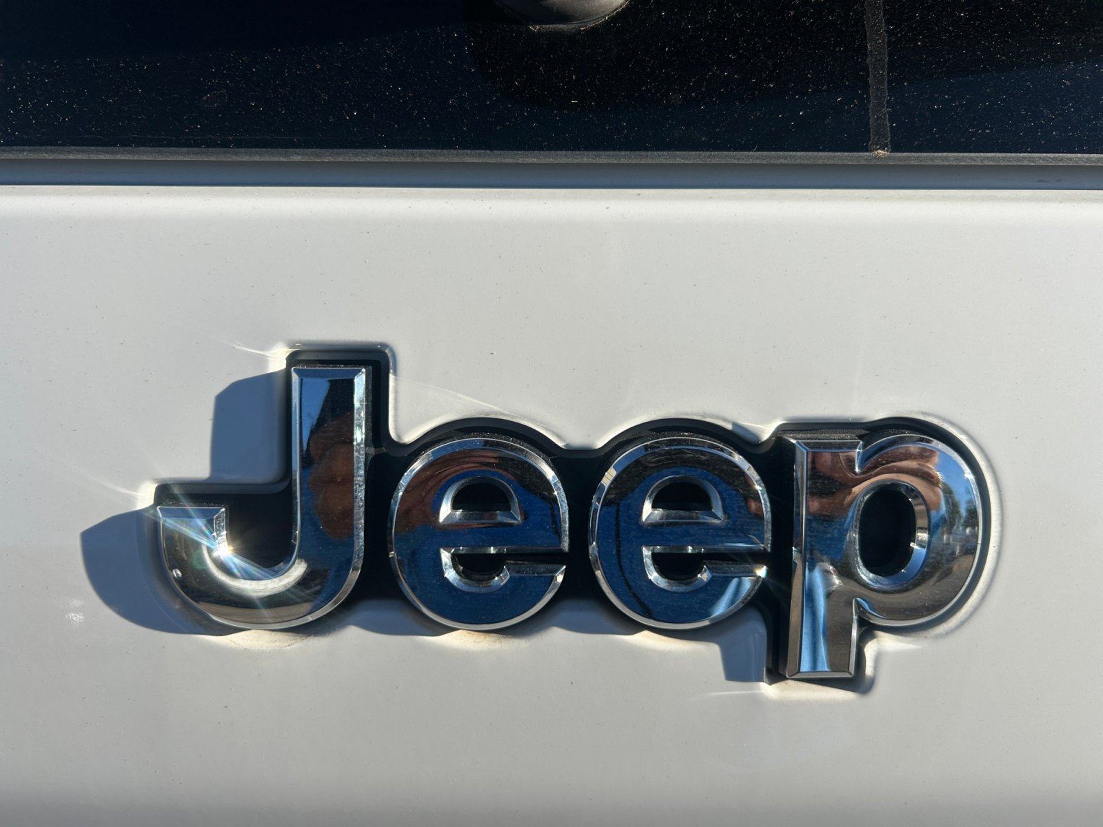 Used 2022 Jeep Cherokee Limited AWD/4WD image 28