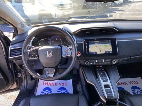 Used 2018 Honda Clarity Touring image 5