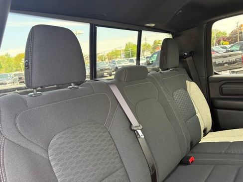New 2026 RAM 1500 Express AWD/4WD image 30
