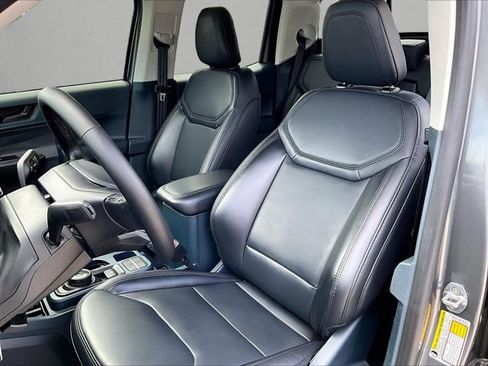 Used 2024 Ford Maverick Lariat w/ Black Appearance Package AWD/4WD image 24