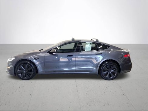 Used 2022 Tesla Model S Plaid AWD/4WD image 13
