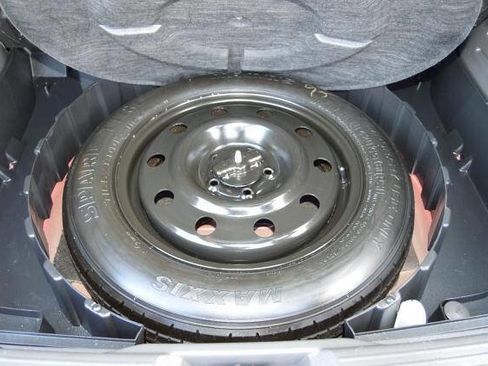 Used 2013 Ford Edge Limited image 40