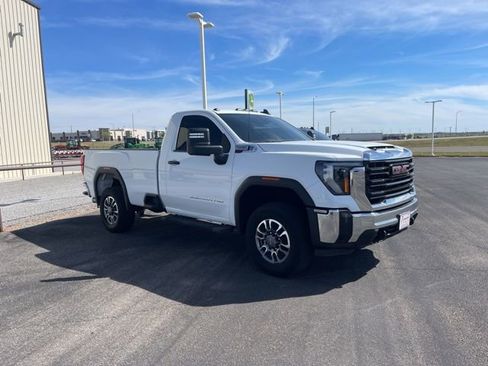 Used 2025 GMC Sierra 3500 Pro w/ Convenience Package image 3