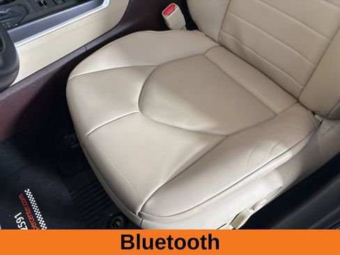 Used 2020 Toyota Highlander XLE image 13