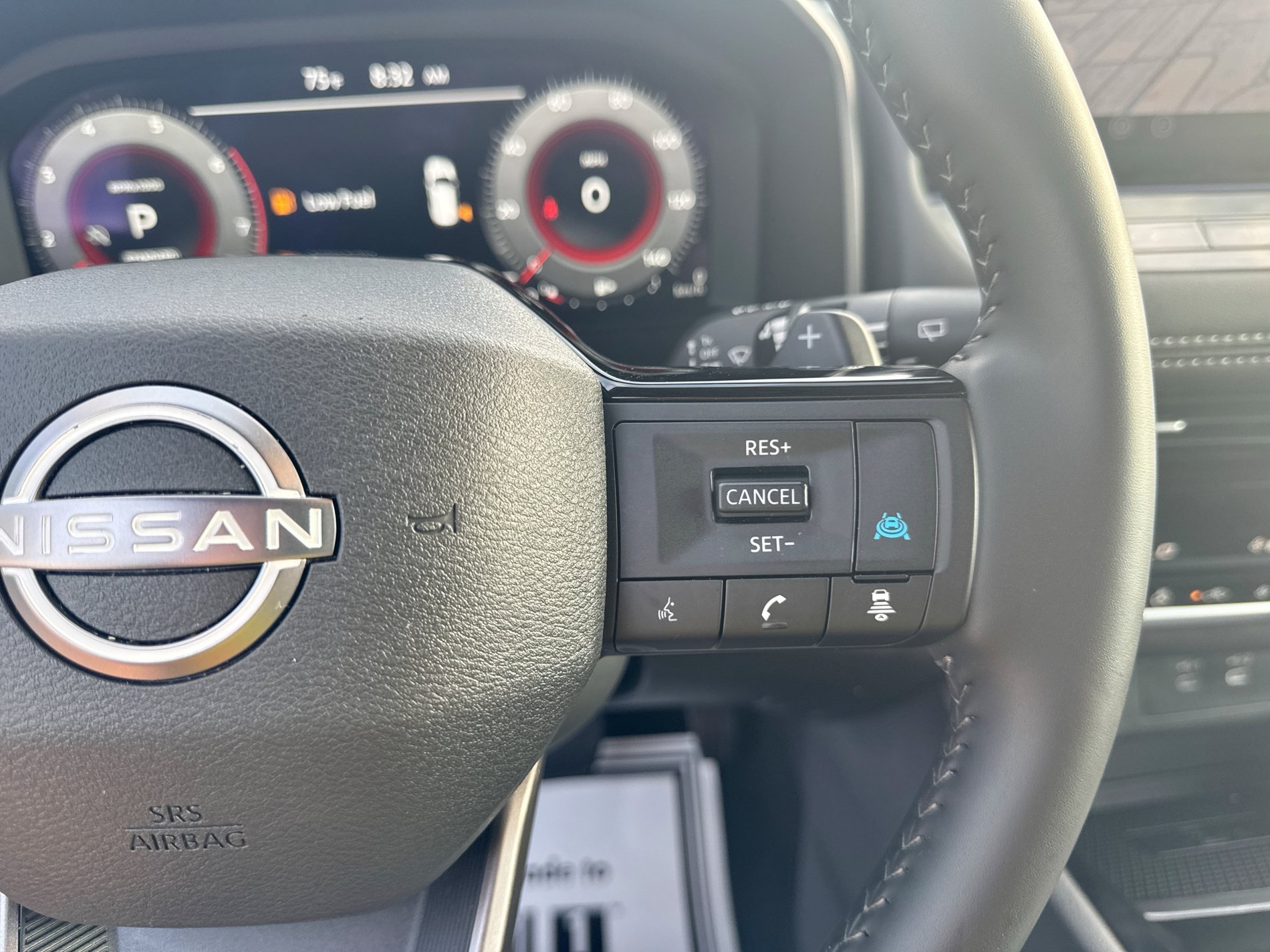 Certified 2026 Nissan Rogue SL FWD image 26