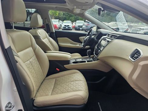 Used 2021 Nissan Murano Platinum image 9