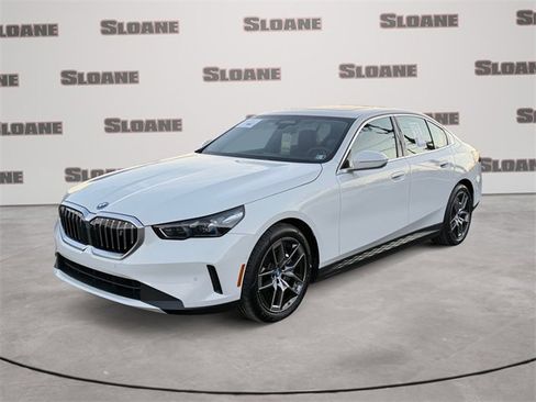 Certified 2025 BMW i5 xDrive40 w/ M Sport Package image 1