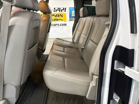 Used 2011 GMC Sierra 1500 SLE w/ Power Tech Package image 28