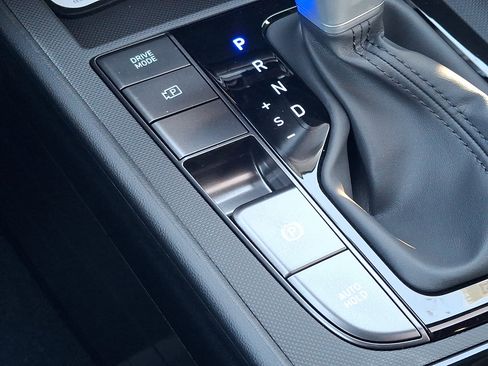 New 2026 Hyundai Elantra SEL Sport Premium FWD image 17