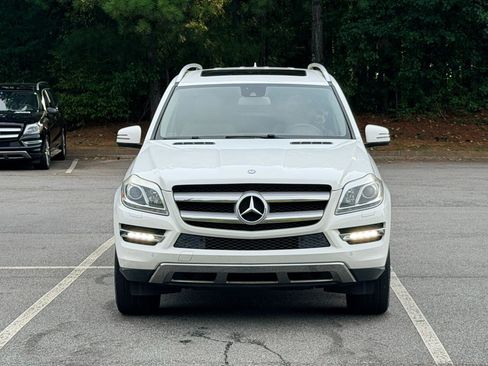 Used 2016 Mercedes-Benz GL 450 4MATIC image 3