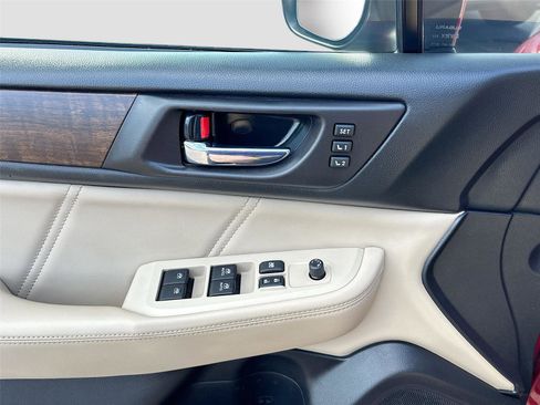 Used 2019 Subaru Outback 2.5i Limited image 18