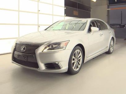 Used 2015 Lexus LS 460 AWD w/ Comfort Package