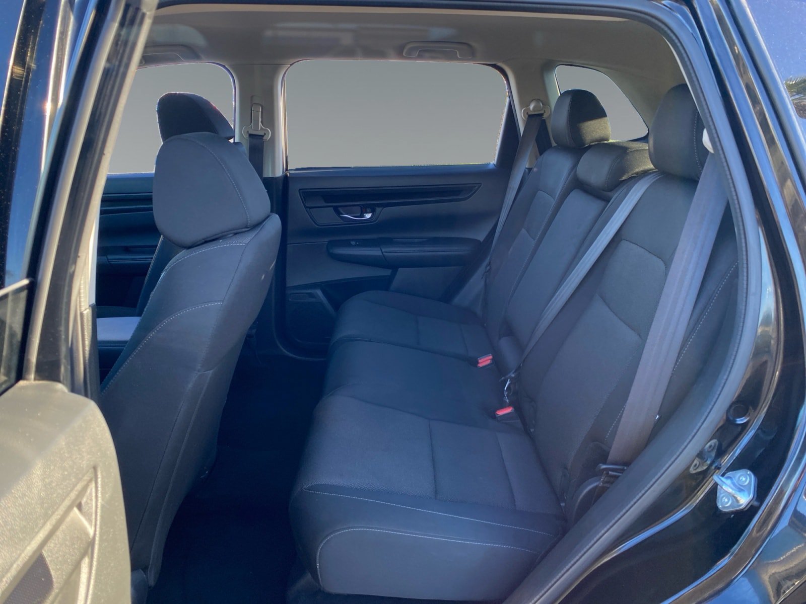 Used 2025 Honda CR-V LX image 13