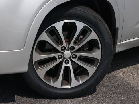 Used 2014 Kia Sorento SX w/ 3rd Row Package FWD image 23