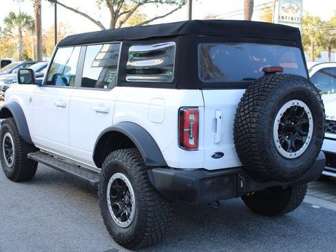 Used 2023 Ford Bronco Outer Banks w/ Sasquatch Package image 8