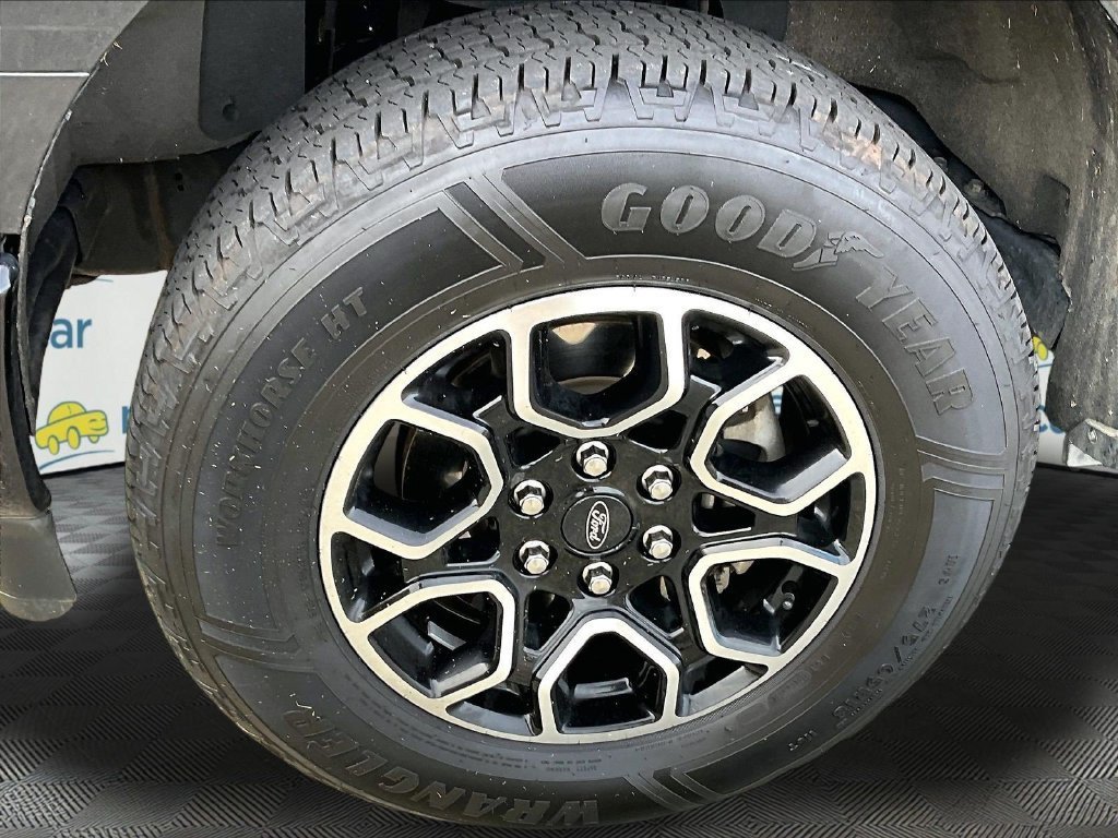 Used 2023 Ford F150 XLT w/ Equipment Group 302A High AWD/4WD image 7