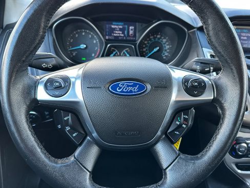 Used 2012 Ford Focus SEL image 22