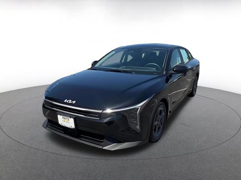 Used 2025 Kia K4 FWD image 7