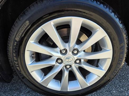 Used 2012 Lexus LS 460 AWD w/ Luxury Value Edition image 10