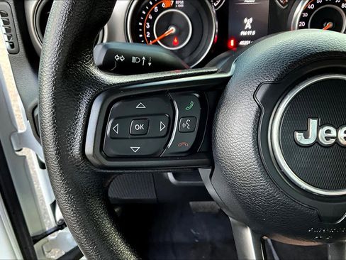 Used 2021 Jeep Wrangler Sport image 23