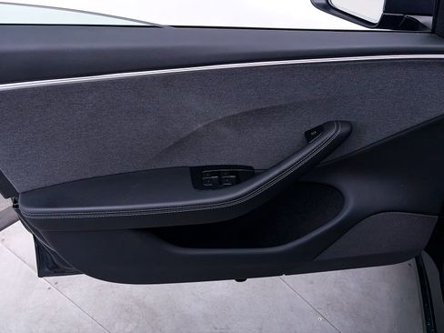 Used 2024 Tesla Model 3 Long Range RWD image 16