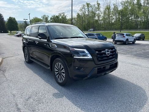 Used 2024 Nissan Armada SL w/ Midnight Edition Package AWD/4WD image 14