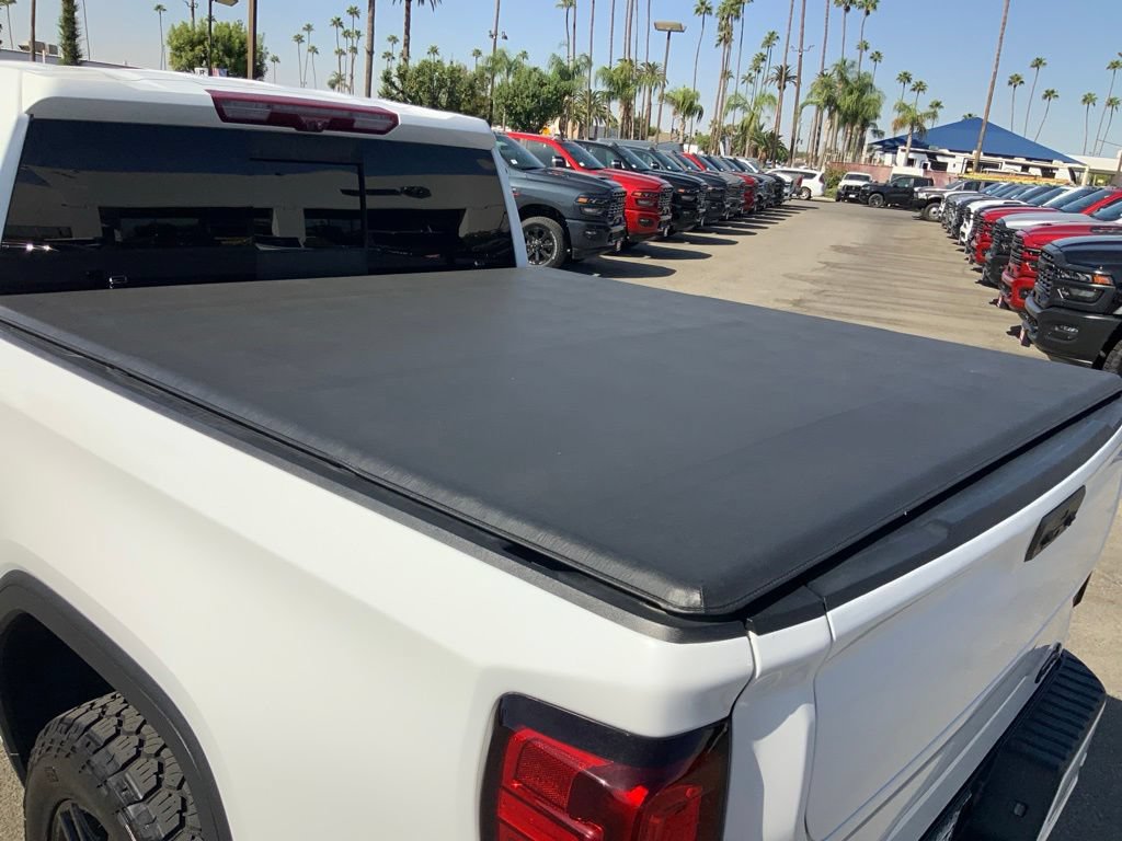 Used 2022 GMC Sierra 1500 AT4 w/ AT4 Premium Package AWD/4WD image 7