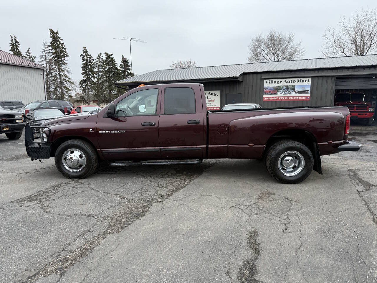 Used 2005 Dodge Ram 3500 Truck SLT RWD image 2